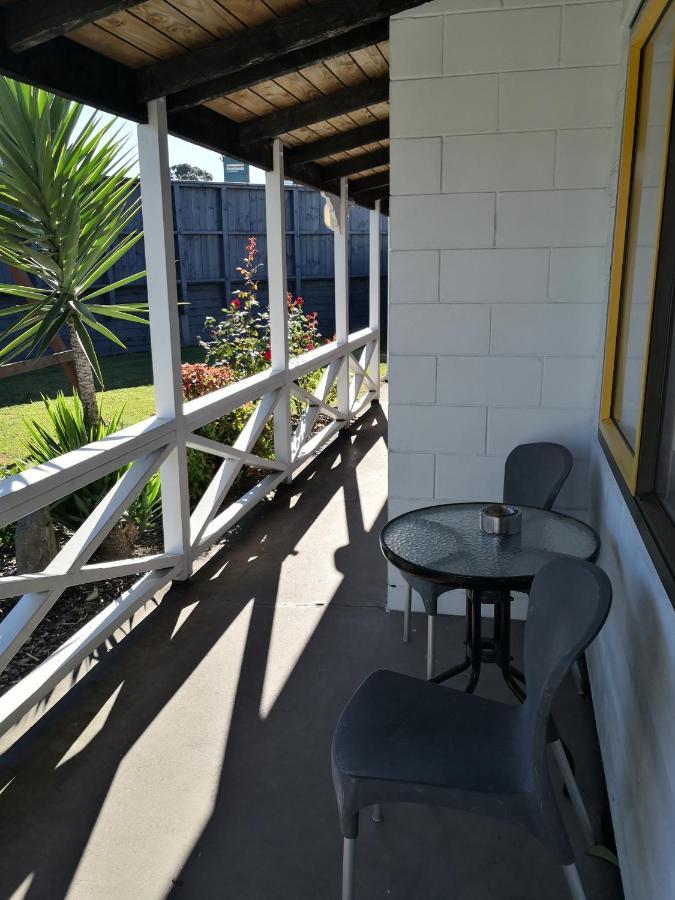 Accommodation at Te Puna Motel Tauranga Exterior foto